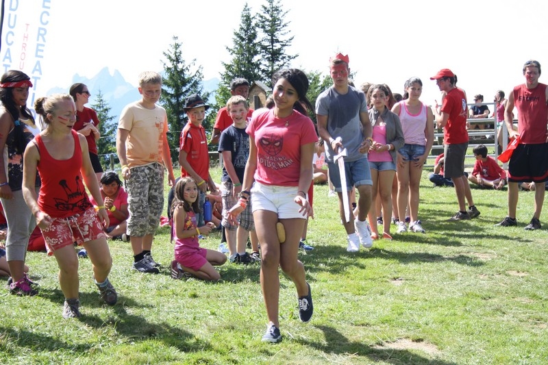 Village Camps International Summer Camp Leysin, Switzerland 2025-08-09 https://www.villagecamps.com/journals_admin/images/709-42-festival (408).jpg